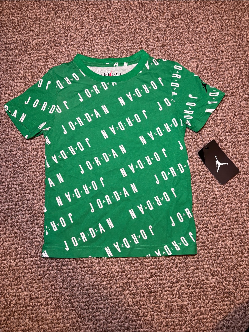 Men's Jordan green tee